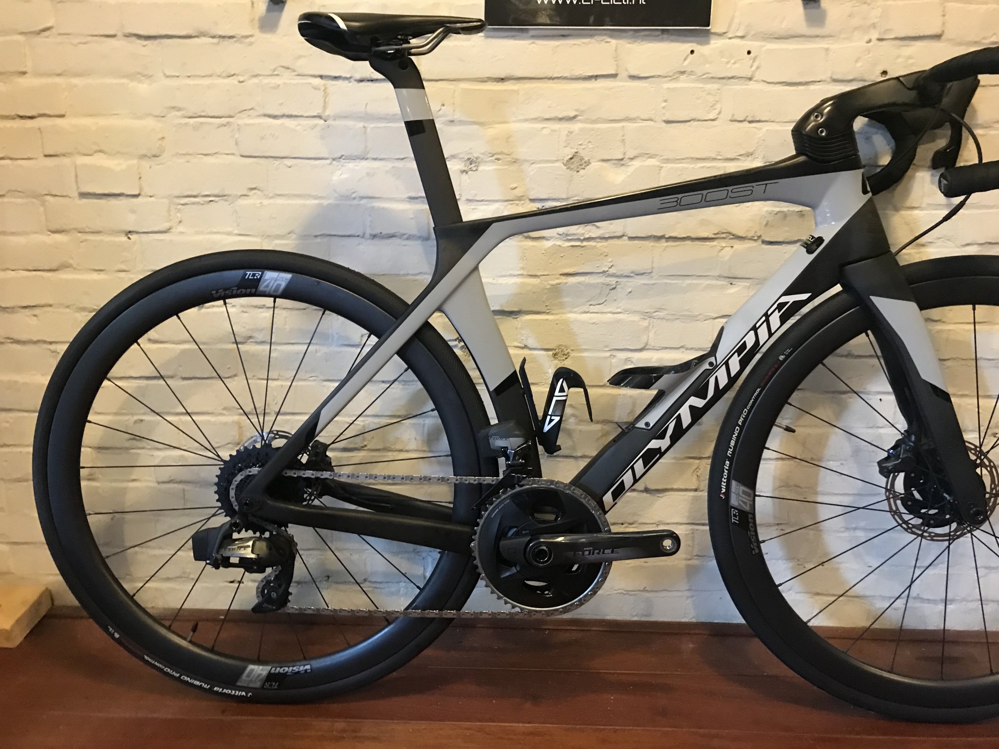 Olympia Boost Disc Sram Force Etap Axs X Speed Maat M Ci Cicli Tweedehands Racefietsen